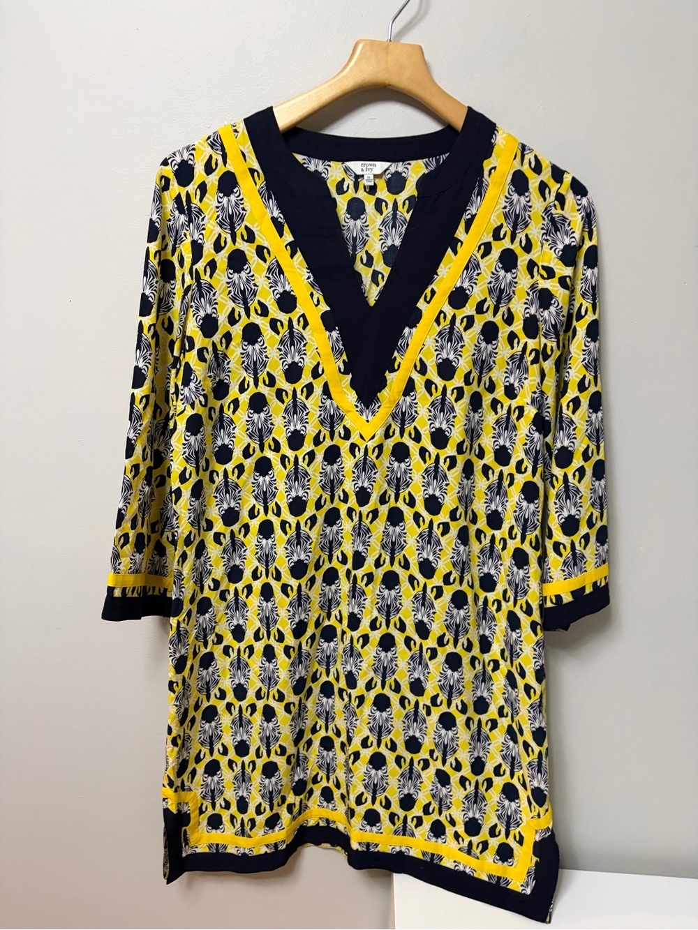 Crown & Ivy Women Zebra Print Shift Tunic Dress Yellow Navy Size 10